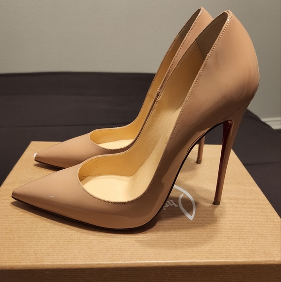 NUDE Christian Louboutin Pumps - Picture 5 of 9